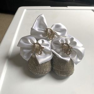 Rhinestone Christian Dior baby shoes and headband